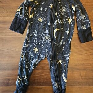 Celebration Stars Little Sleepies Zippy